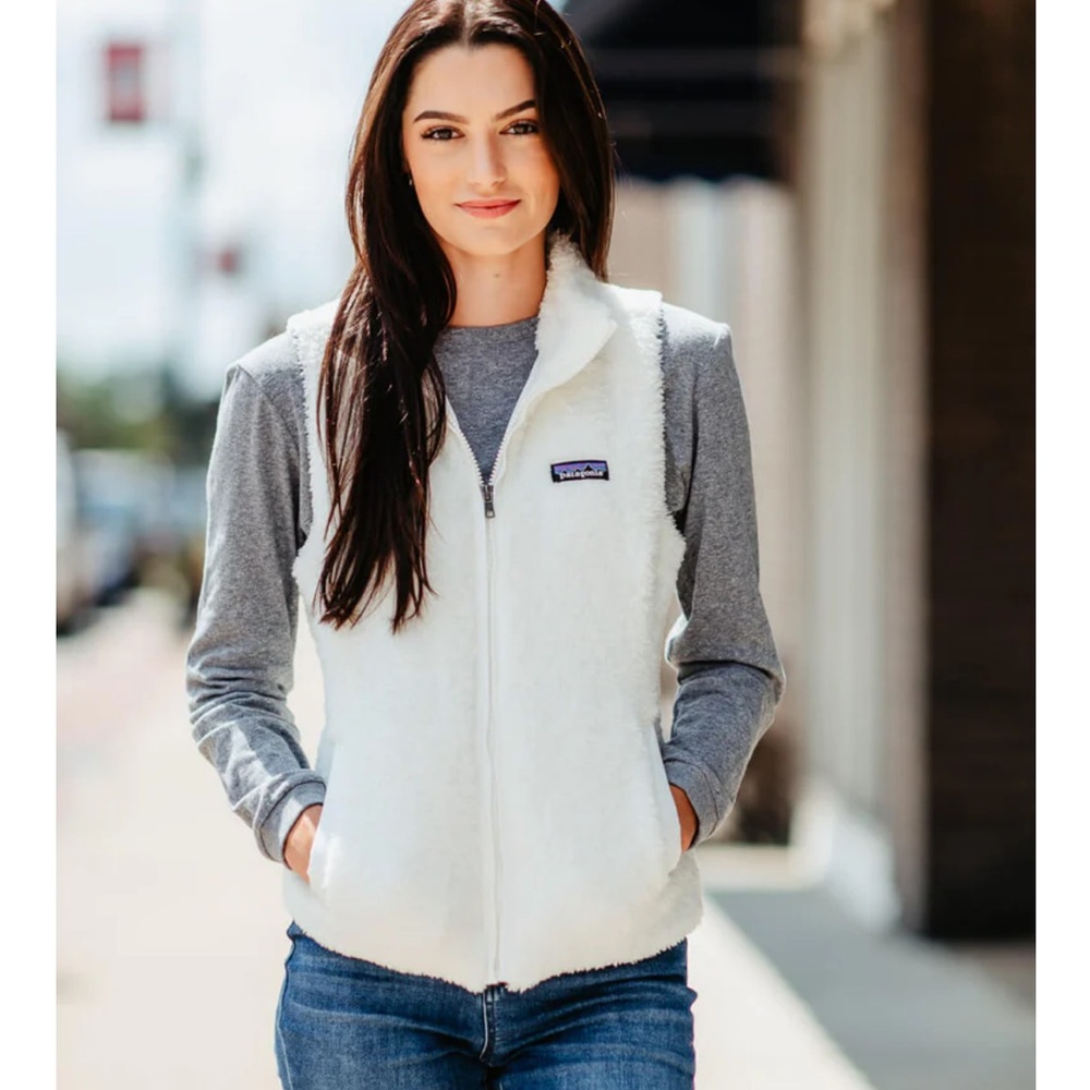 Patagonia Woman’s Los Gatos Vest in Cream